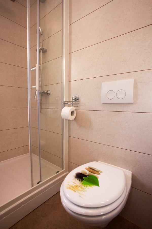 Apartments Mia 4&5 Baska Voda Exterior photo